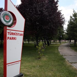 Türkistan Parkı