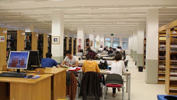 Bilkent Üniversitesi Merkez Kütüphanesi